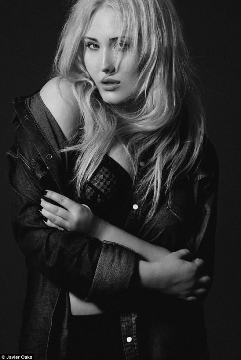 Hayley Hasselhoff figa